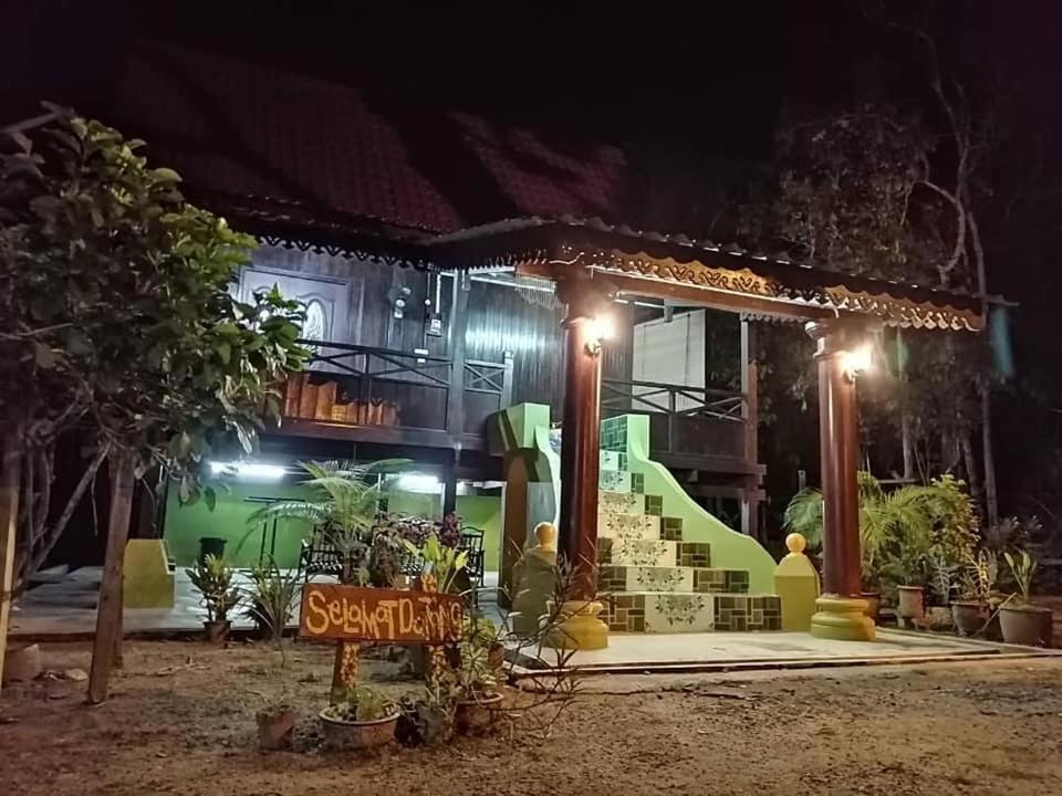 Homestay Warisan Bonda Masjid Tanah/Melaka Ngoại thất bức ảnh