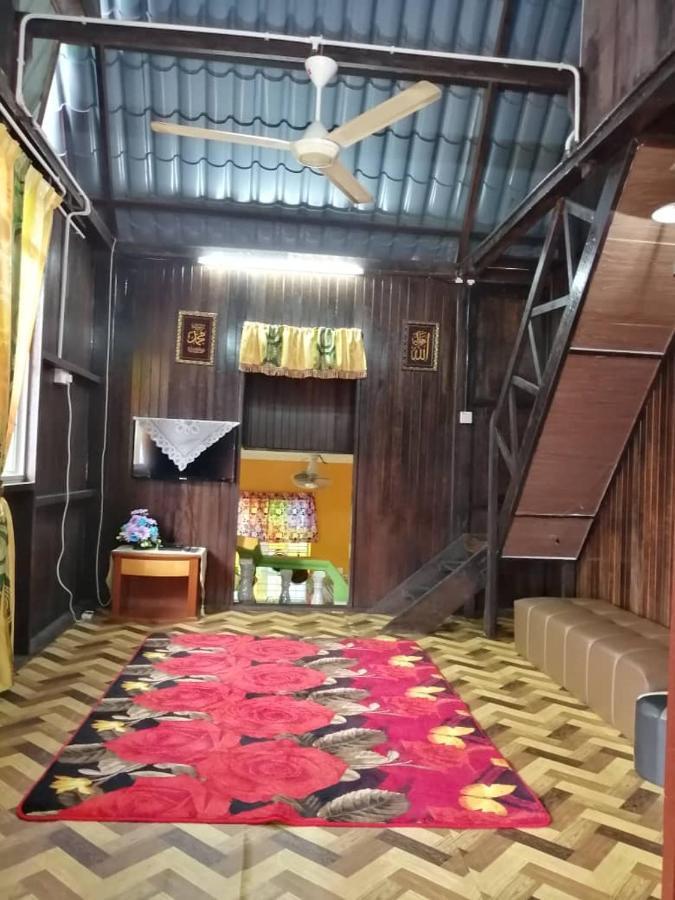 Homestay Warisan Bonda Masjid Tanah/Melaka Ngoại thất bức ảnh